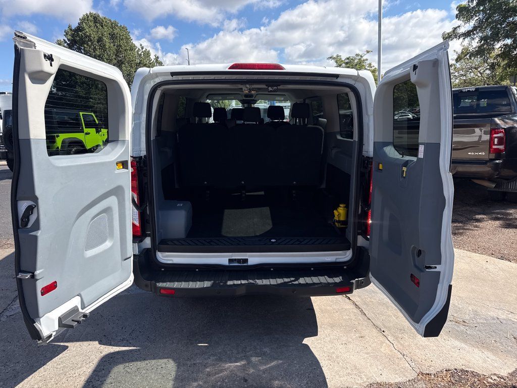 Used 2018 Ford Transit 150 XL RWD image 26