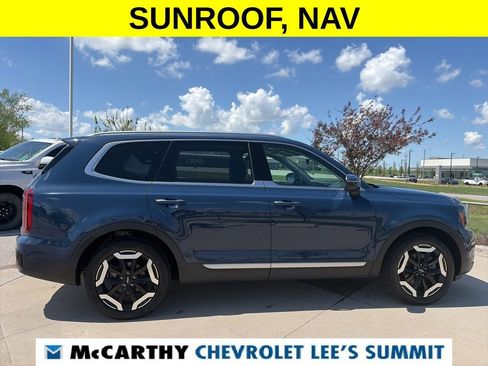 Used 2025 Kia Telluride S FWD image 9