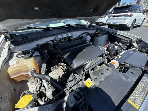 Used 2009 Mercury Mariner Premier FWD image 28