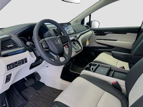 New 2026 Honda Odyssey Elite image 12