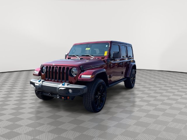 Used 2022 Jeep Wrangler Unlimited Sahara w/ Cold Weather Group AWD/4WD image 5