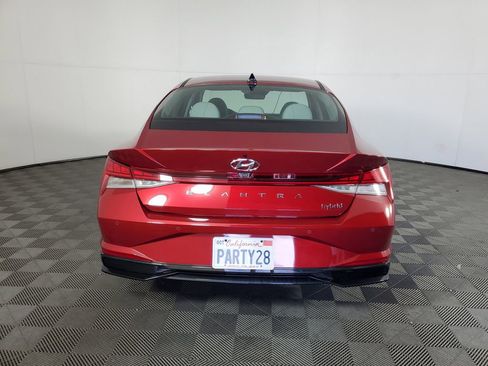 Used 2023 Hyundai Elantra Limited FWD image 5
