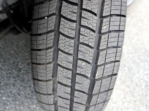 Used 2017 Ford Transit 150 130 Low Roof image 21