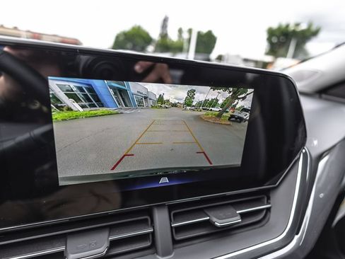New 2026 Chevrolet Trax ACTIV w/ Driver Confidence Package FWD image 14