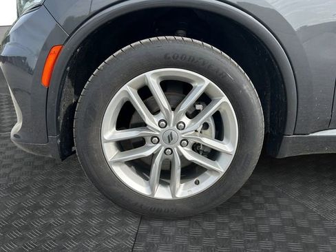 Used 2023 Dodge Durango GT AWD/4WD image 9