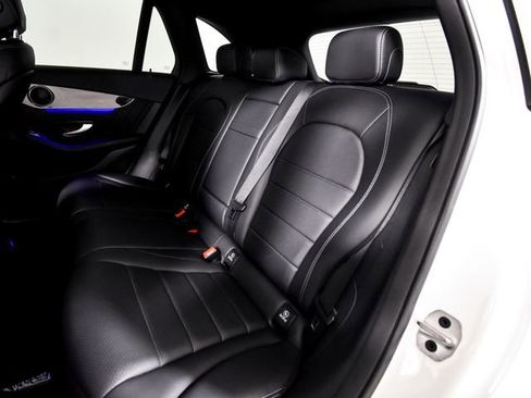 Certified 2022 Mercedes-Benz GLC 300 image 5