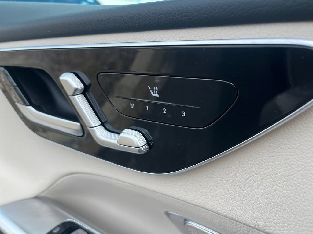 Certified 2024 Mercedes-Benz C 300 4MATIC Sedan image 20