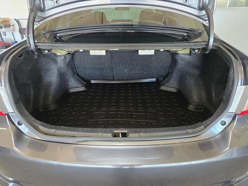 Used 2013 Toyota Corolla S FWD image 28
