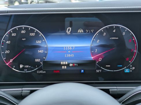 Used 2025 Mercedes-Benz GLS 450 4MATIC image 21