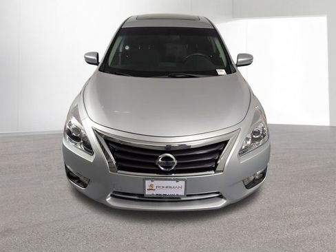 Used 2015 Nissan Altima 2.5 SV w/ Convenience Package image 26
