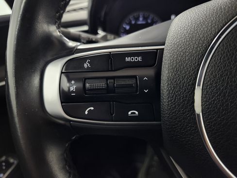 Used 2022 Kia K5 GT-Line image 12