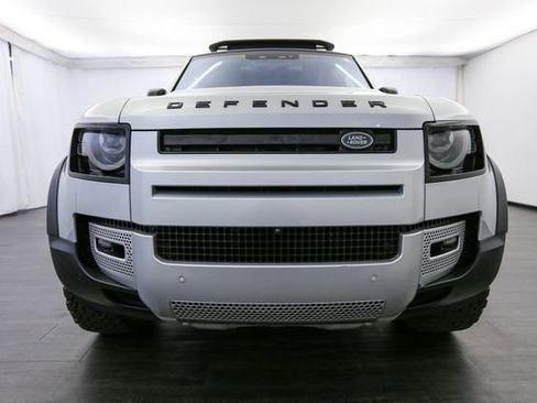 Used 2020 Land Rover Defender 110 SE AWD/4WD image 36