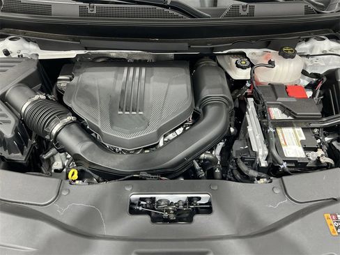 Used 2025 GMC Acadia Elevation image 26