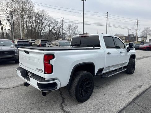 Used 2024 Chevrolet Silverado 3500 High Country w/ Technology Package image 6