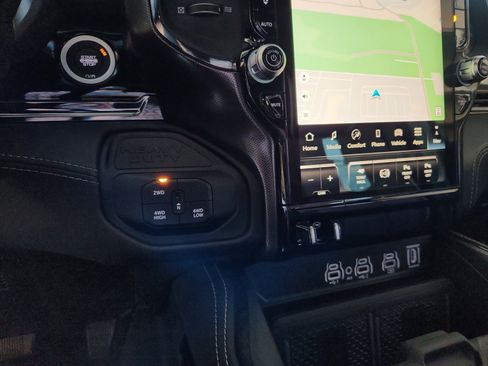 New 2025 RAM 2500 Limited image 12