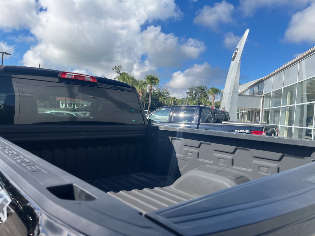 Used 2024 Chevrolet Silverado 1500 W/T w/ WT Value Package AWD/4WD image 12