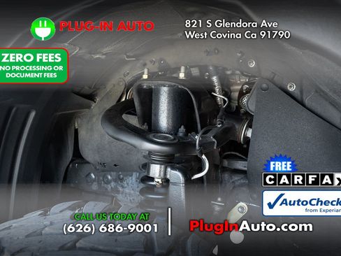 Used 2021 Toyota Tacoma SR5 RWD image 7