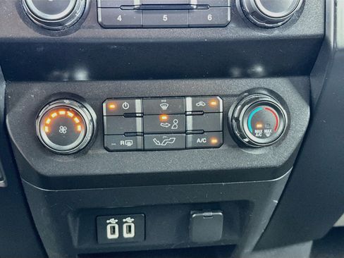 Used 2020 Ford F150 XL w/ Equipment Group 101A Mid RWD image 12