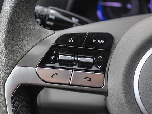 Used 2023 Hyundai Elantra Blue w/ Cargo Package image 27