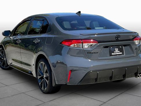 Used 2026 Toyota Corolla SE FWD image 12