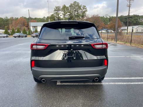 Used 2025 Ford Escape ST-Line image 10