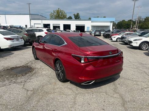 Used 2024 Lexus ES 350 w/ Premium Package FWD image 5