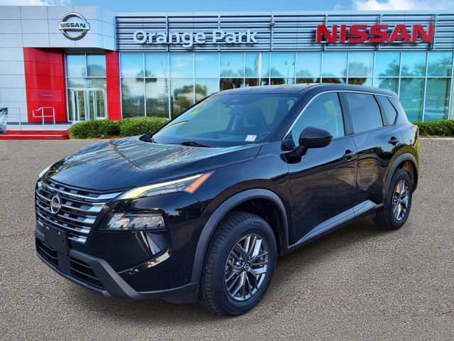 Used 2024 Nissan Rogue S AWD/4WD image 4