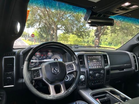Used 2017 RAM 1500 Limited AWD/4WD image 12