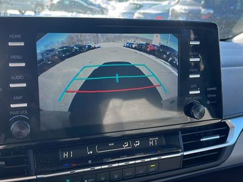 Certified 2024 Toyota Sienna LE image 16