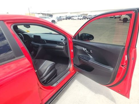 Used 2022 Hyundai Veloster N FWD image 22