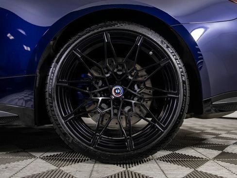 Used 2023 BMW M4 xDrive Competition w/ Executive Package AWD/4WD image 9