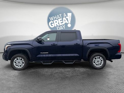 Used 2023 Toyota Tundra SR5 w/ SR5 Premium Package image 7