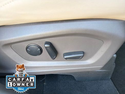 Used 2022 Ford Explorer Platinum w/ Equipment Group 601A image 44