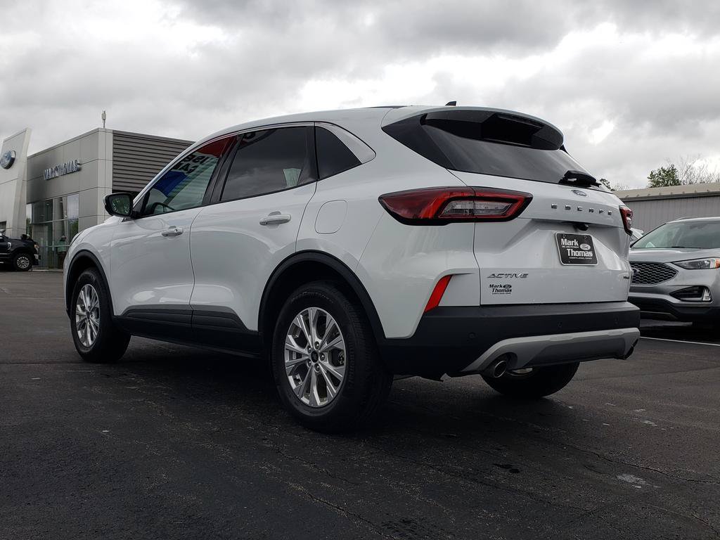 Used 2023 Ford Escape Active w/ Tech Pack #2 AWD/4WD image 8