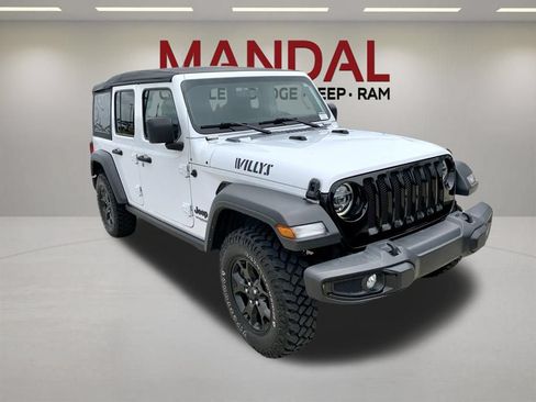 Used 2022 Jeep Wrangler Unlimited Sport AWD/4WD image 3
