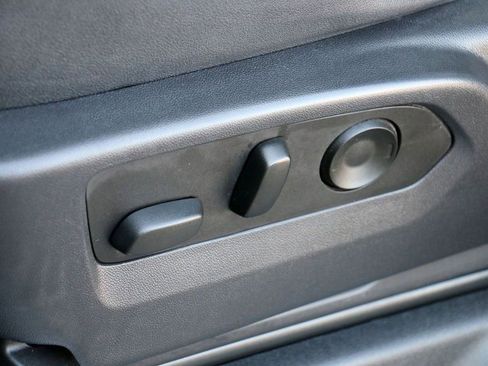 Used 2023 GMC Sierra 1500 AT4 w/ Technology Package image 25