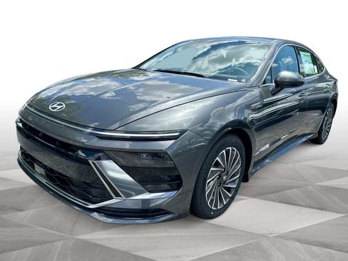 New 2025 Hyundai Sonata SEL FWD image 4