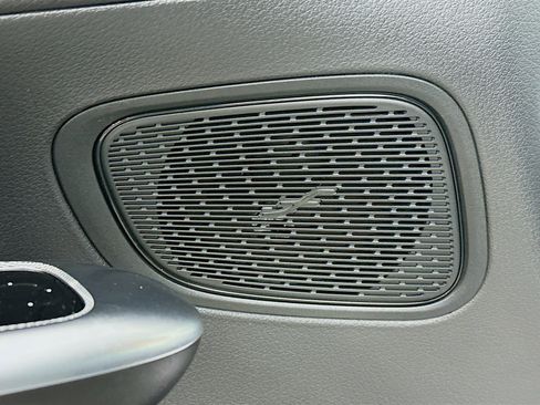 Certified 2025 Mercedes-Benz GLC 300 GLC 300 image 19