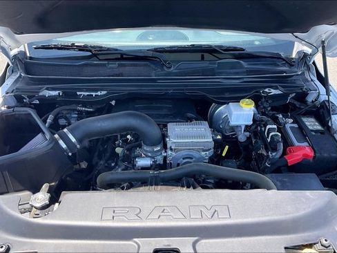 Used 2023 RAM 1500 Laramie AWD/4WD image 9
