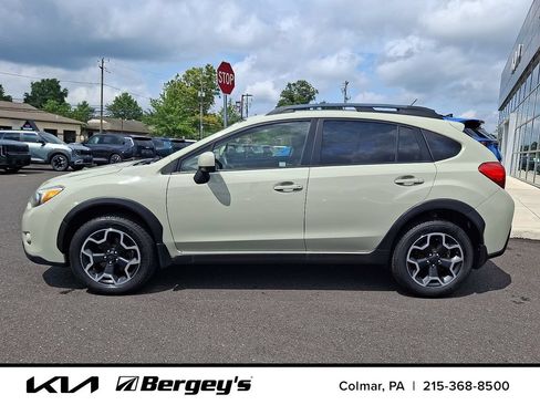 Used 2013 Subaru Crosstrek 2.0i Premium w/ Popular Pkg 1 AWD/4WD image 9