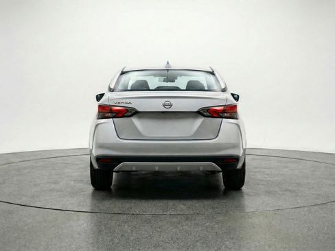 Used 2025 Nissan Versa SV FWD image 7
