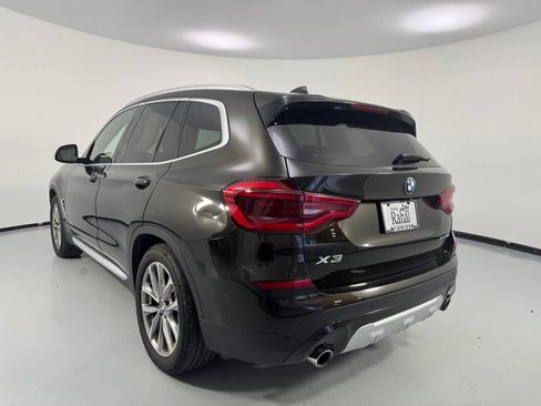 Used 2019 BMW X3 xDrive30i w/ Premium Package AWD/4WD image 5