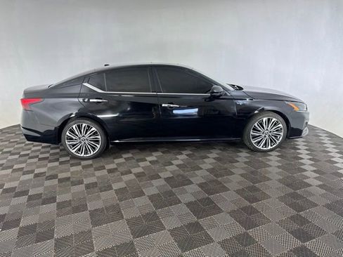 Used 2023 Nissan Altima 2.5 SL FWD image 4