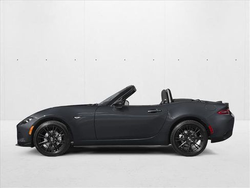 New 2026 MAZDA MX-5 Miata Club w/ Appearance Package image 3