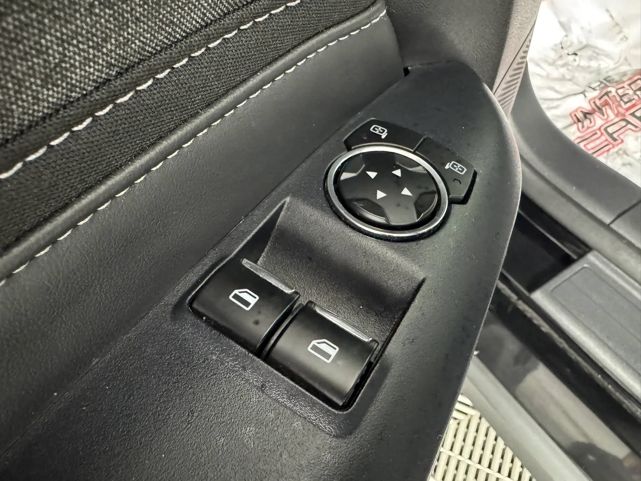 Used 2025 Ford Mustang GT RWD image 33