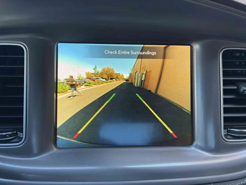 Used 2023 Dodge Charger SXT RWD image 25