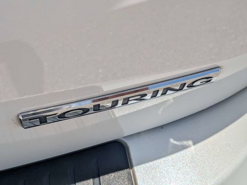 Used 2025 Honda Odyssey Touring image 15