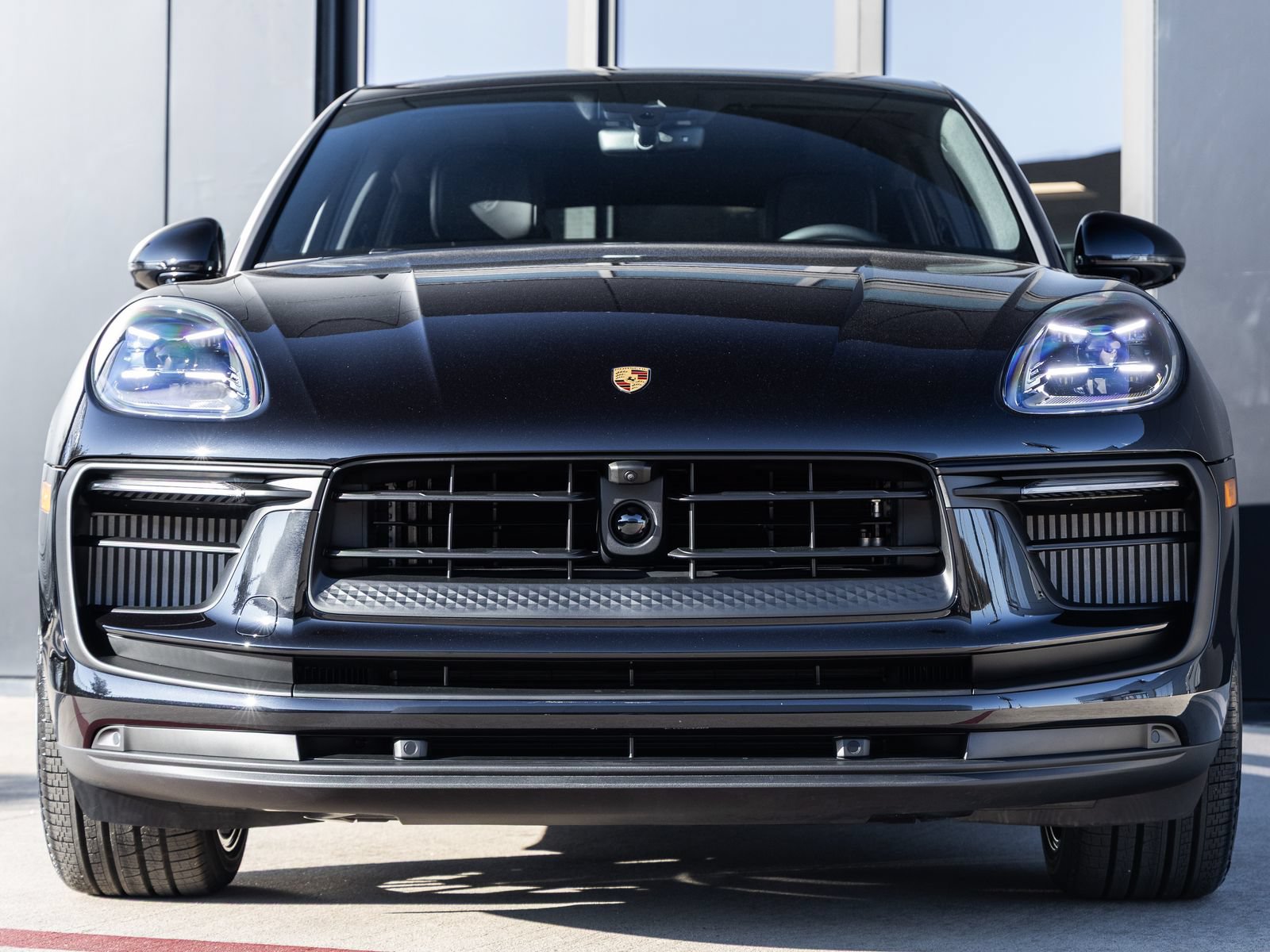 Certified 2026 Porsche Macan S AWD/4WD image 8