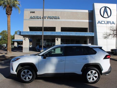 Used 2024 Toyota RAV4 LE image 2