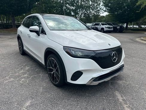 Certified 2023 Mercedes-Benz EQE 350+ SUV image 3